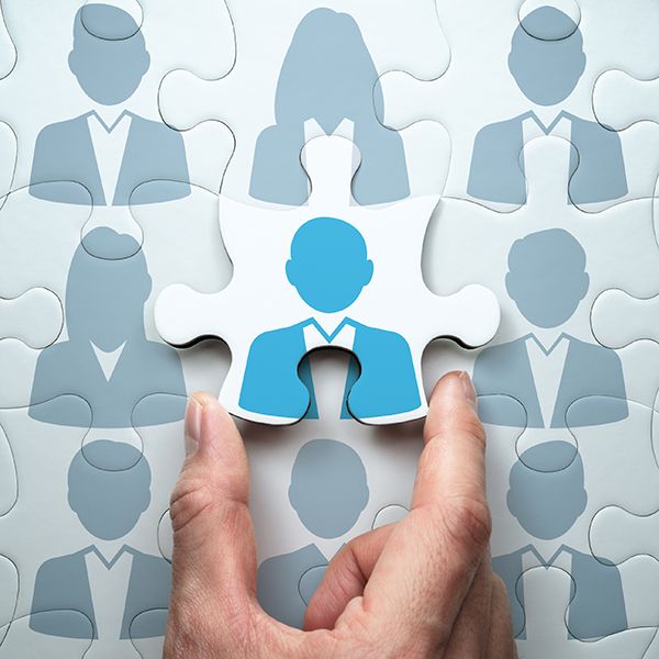 このままでは優秀な部下から退職してしまう 仕事以外の顔を持たない上司の危うさ 副業 趣味 勉強 上司自ら複数の顔をもち楽しむことが重要 President Online プレジデントオンライン