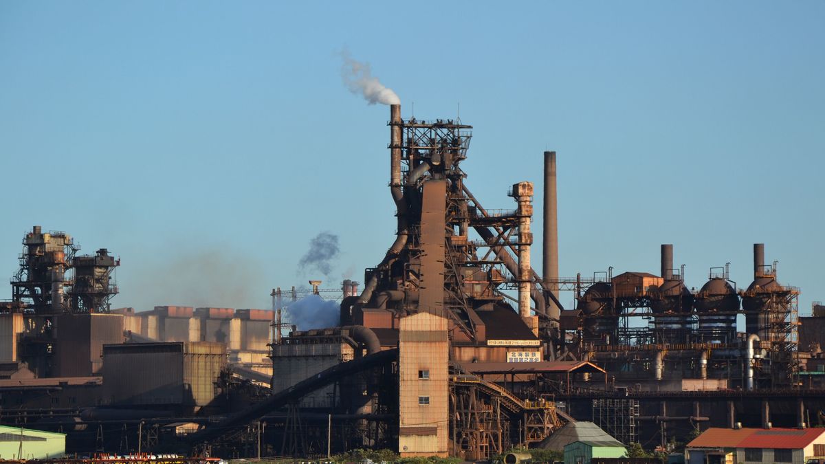 ｢寝耳に水だ｣菅政権の"脱炭素宣言"で鉄鋼業界が熱望する唯一の解決策 - 当面は電炉技術の向上を目指すが