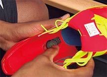 ウェアラブルセンサ　－あなたのすべてが記録される