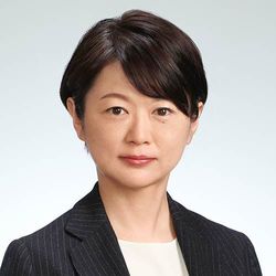 片山ゆき氏