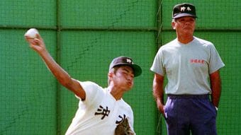 夏の甲子園決勝後に右腕が｢変な方向にねじ曲がった｣…球児の悲劇を"称賛"した朝日新聞の罪