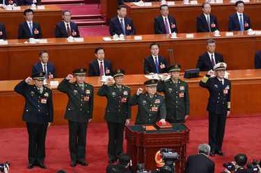 北京でクーデター｣｢習近平は辞職せよ｣…中国軍高官の粛清後に｢謎の内部