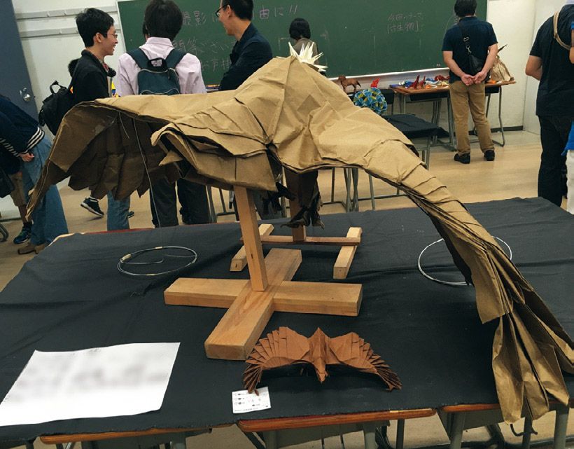 折り紙研究部の活動の様子
