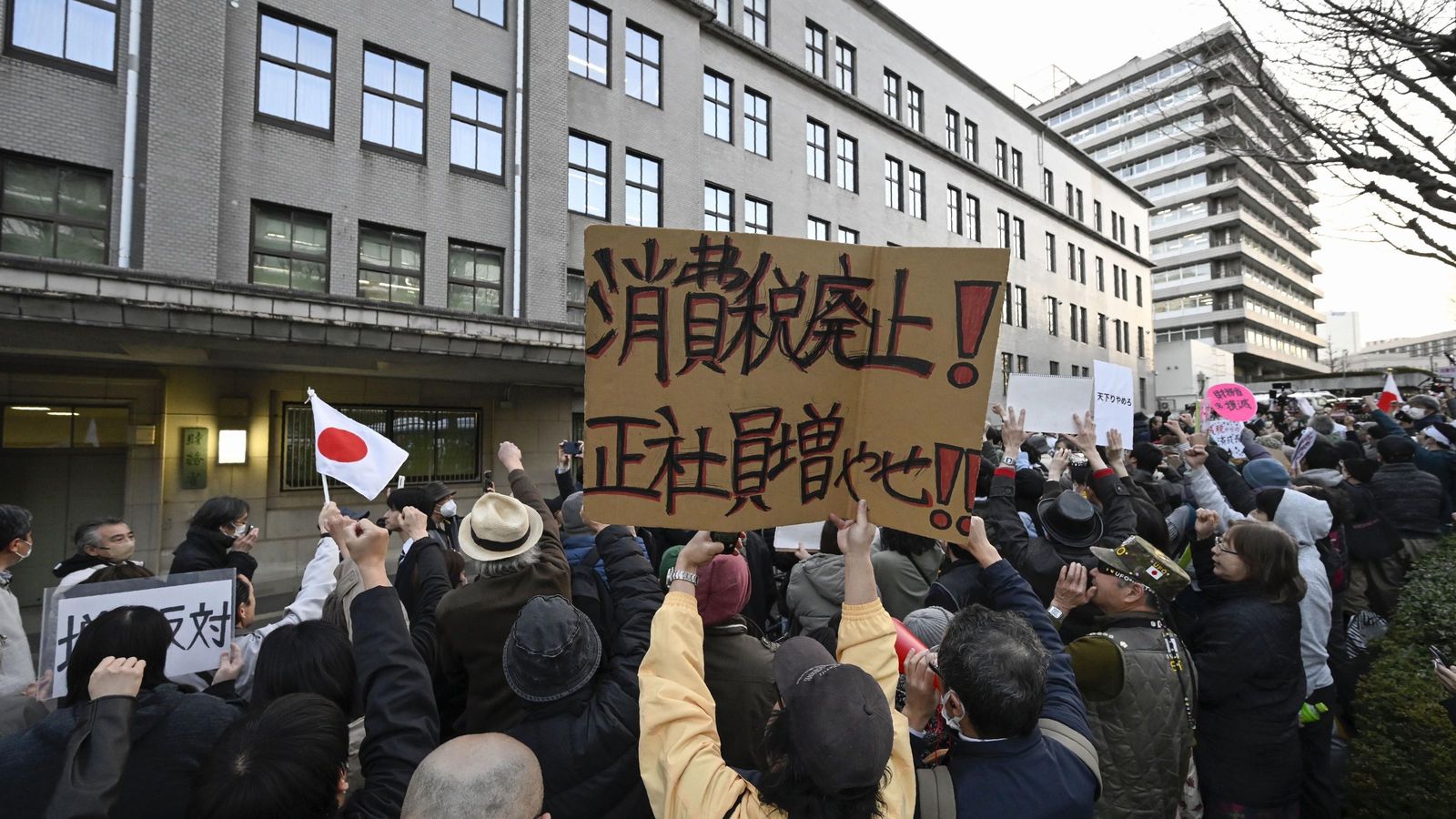 だから年収の壁｢178万円｣は夢のまた夢に…石破茂首相と玉木雄一郎代表に"分断工作"を仕掛けた財務官僚の名前 真の"ラスボス"は宮沢洋一ではない