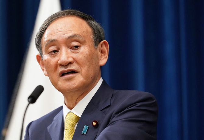 臨時国会が事実上閉会し、記者会見する菅義偉首相＝2020年12月4日、首相官邸［代表撮影］