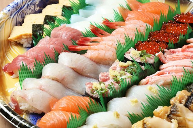 にぎりずし盛り合わせ