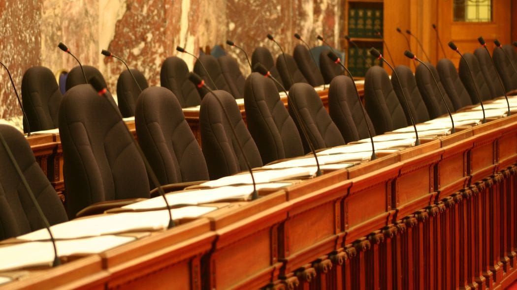 ｢自民も嫌だが立憲も嫌という層を取り込む｣維新が必死になる"どぶ板と空中戦"の中身 敵･味方を峻別し相手を殲滅する…安倍氏とそっくりな政治手法