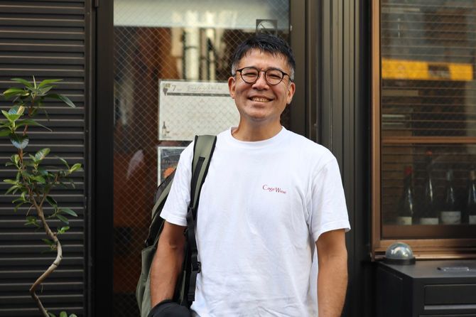 南アフリカで唯一の日本人ワイン醸造家・佐藤圭史さん