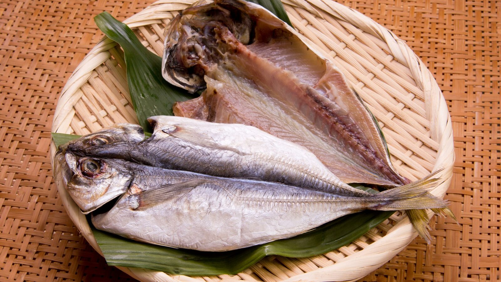 実は｢魚の干物｣は健康や美容の敵である…魚を食べるなら｢刺身､蒸す､煮る｣の順に選ぶべき理由 ただしクサヤだけは｢クサヤ･パラドックス｣がある