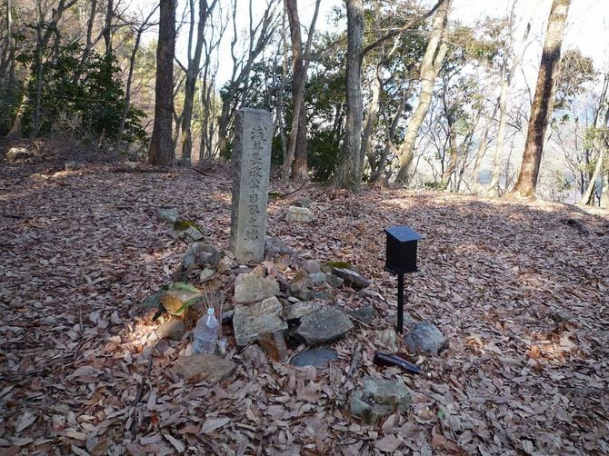 浅井長政公自刃之地