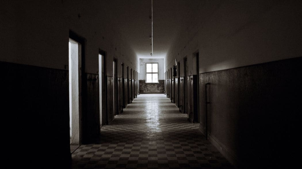 入院患者同士の恋の駆け引き､医師と女性患者の秘めた交際･･･知られざる精神科病院の"性"の実態【2023編集部セレクション】 医師が女性患者をディズニーランドに連れ出す