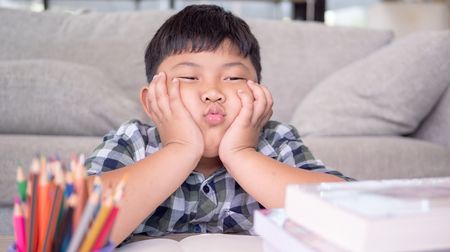コロナ第3波の今考える 同じ公立小なのにオンライン活用が進まない学校があるのはなぜか 一律じゃないと不公平 は本当か president online プレジデントオンライン