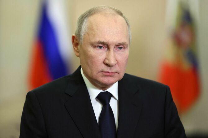 ウクライナ東・南部4州「併合記念日」にテレビ演説するロシアのプーチン大統領