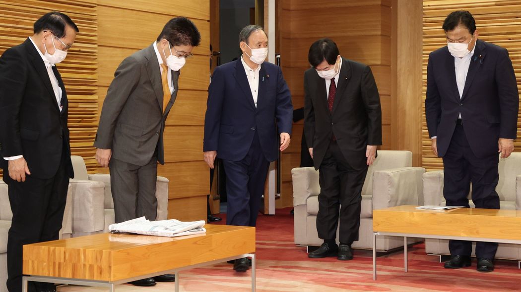 ｢官邸に行きたいが､菅さんの機嫌が悪いようだ｣日本のコロナ対策が迷走を続ける根本原因 異を唱える官僚を飛ばす恐怖統治