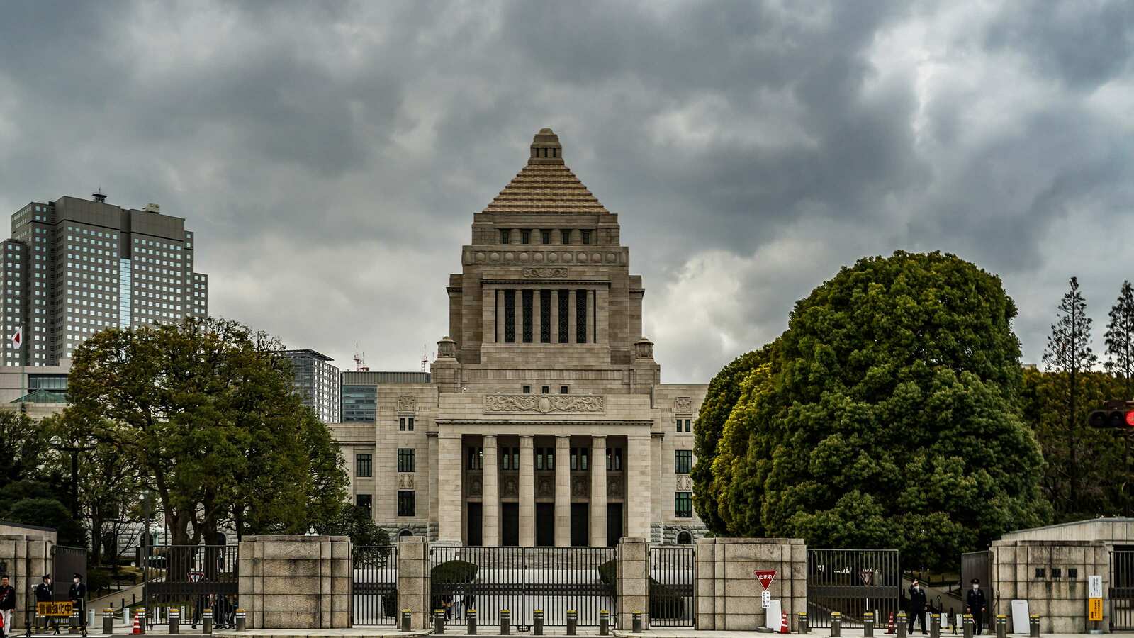 ｢民主党政権の失敗｣や｢岸田内閣の低迷｣は予想通り…渡辺恒雄が57年前に指摘していた日本政治の根本問題 日本に必要なのは｢中庸で安定した政策･政権運営｣