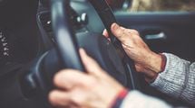 ｢高齢ドライバーは事故率が高い｣というデータはない…抗老化の専門医が｢免許返納は早まるな｣と説くワケ