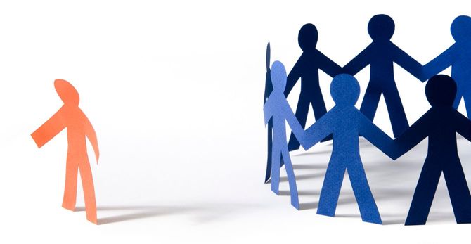 仲間はずれのイメージ