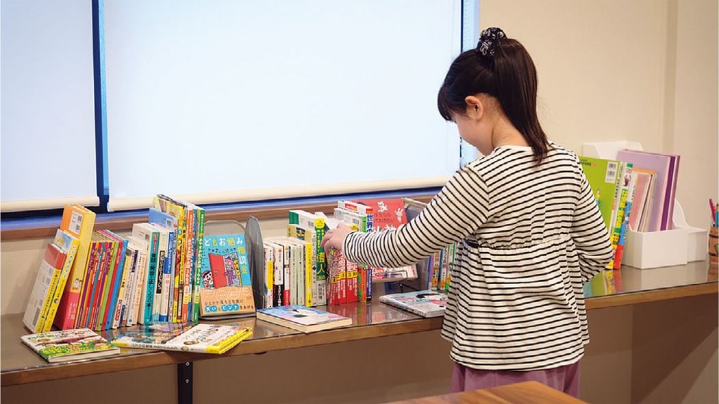 ｢本を読みなさい｣より効果的…読書のプロが｢子供が自ら本を手に取るにはコレ｣という最も効果のある親技 実は｢読んでいない時間｣が大事