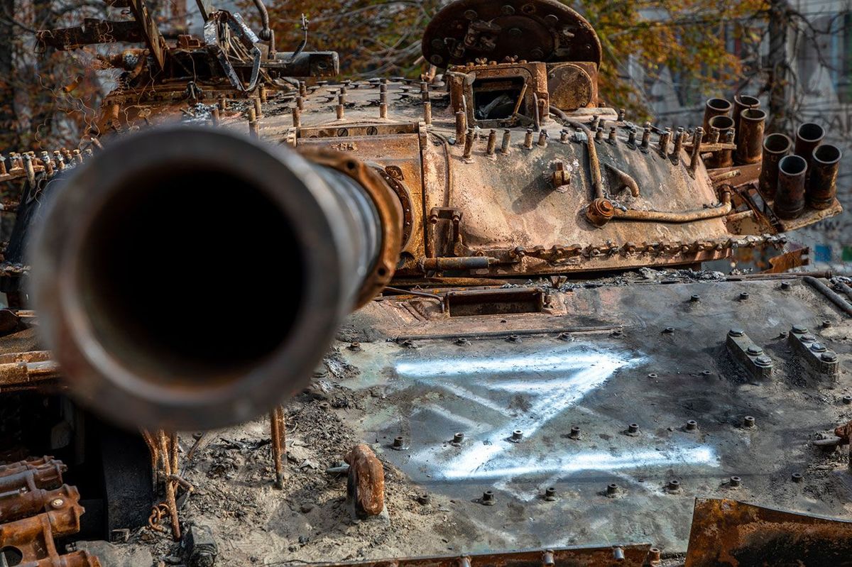 ウクライナとの戦争で破壊されたロシアの戦車