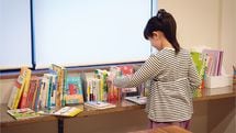 ｢本を読みなさい｣より効果的…読書のプロが｢子供が自ら本を手に取るにはコレ｣という最も効果のある親技