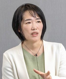 恩田ちさと（おんだ・ちさと） 三井物産株式会社 執行役員 サステナビリティ経営推進部長 1995年一橋大学社会学部を卒業し、三井物産入社。化学プラント部、ベネズエラ駐在、プロジェクト本部中南米担当などを経て、2014年プロジェクト本部の中南米担当部署にて室長。20年よりサステナビリティ経営推進部長。23年より現職。
