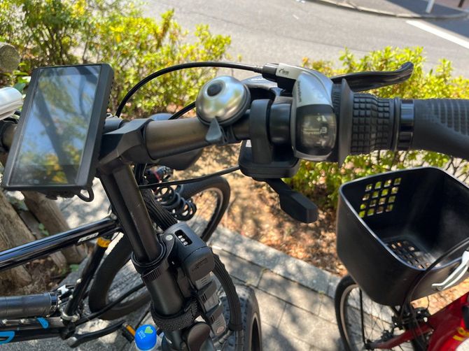 モペッドのスロットル