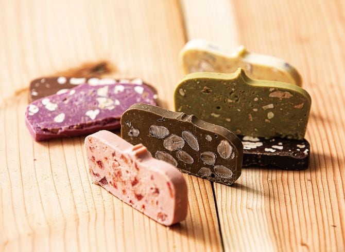 上質なカカオ×ドライフルーツ・ナッツを贅沢に練り込んだ看板商品「QUONテリーヌ」