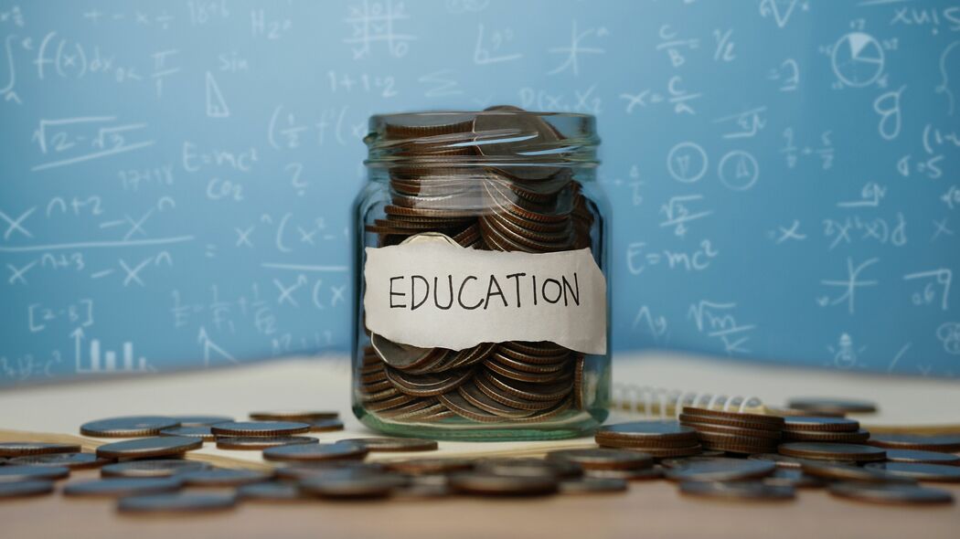 まだ日本人は｢貯金は安心｣と思っているのか…元外資系投資銀行のママがスーパーで子どもに教えていること