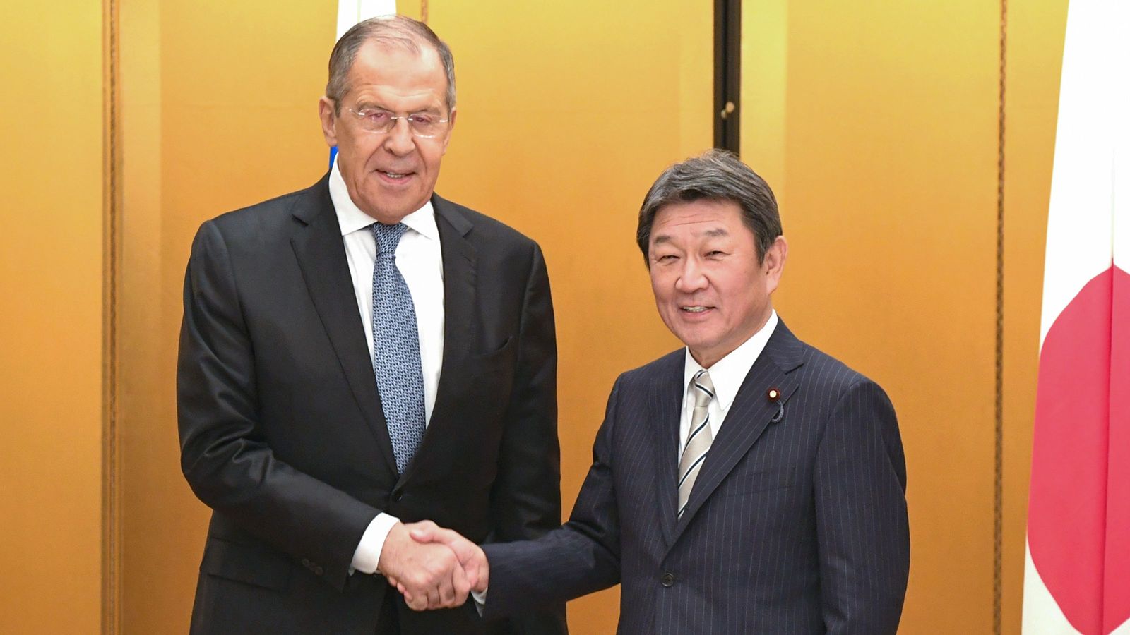 ｢敗戦国に権利はない｣反日派のロシア外相の交代で､高まる"2島返還"の現実味 ｢プーチン外交｣の体現者が退陣か