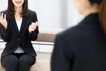 定番のスーツでも見た目評価がぐっと上がる､｢お仕事ファッション｣のポイント3つ