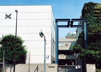 開成 麻布 筑駒 灘のOBの"政官界支配"