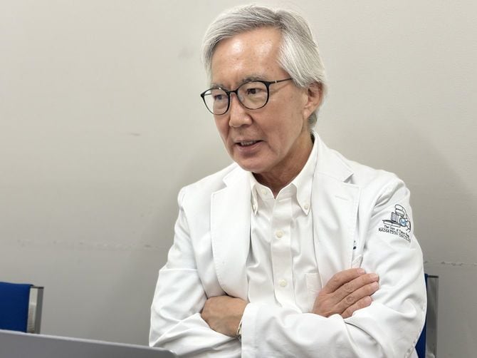 放射線治療専門医の中川恵一さん。自身も膀胱がんの闘病経験を持つ。45歳から運動を始め、日本人の運動不足に警鐘を鳴らしている