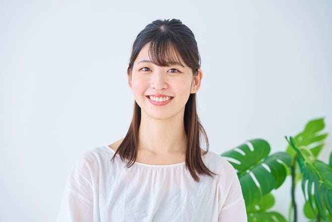 笑顔の女性