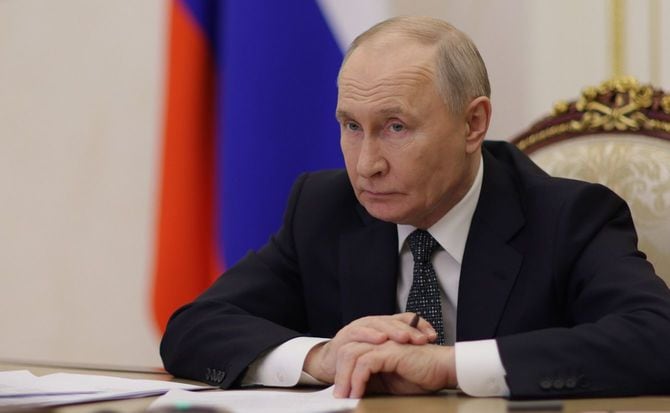 プーチン大統領・文化評議会の会合(テレビ会議形式)において