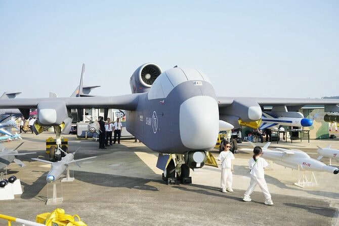中国軍の大型無人機「九天」