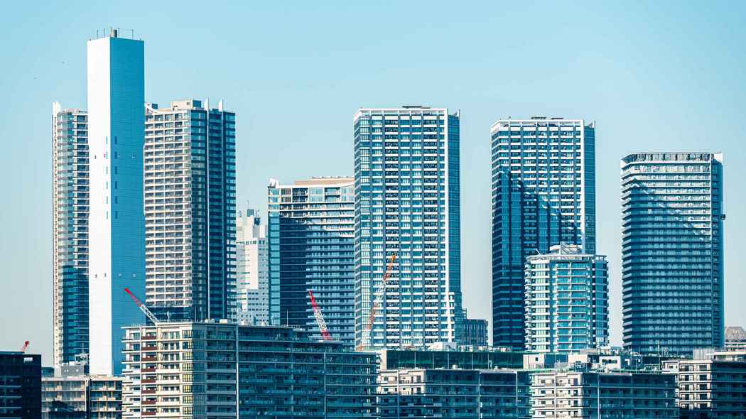 タワマンに｢住む｣のか｢棲む｣｢澄む｣｢清む｣のか､それが問題だ…ヤンキー臭漂うマンションポエムの当て字 ｢精緻。｣｢余韻。｣と句点を使いがちなのはなぜか