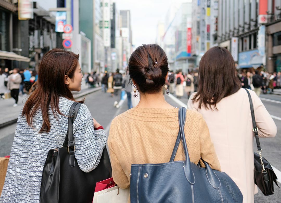 "夫に内緒"ママ友間で投資詐欺がはやる訳 騙されたことになかなか気づかない