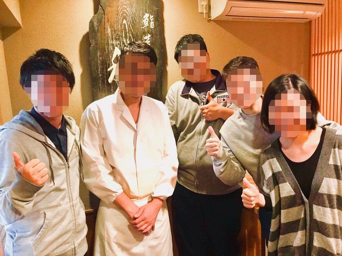 香港人の美食家と寿司リーマン氏ら