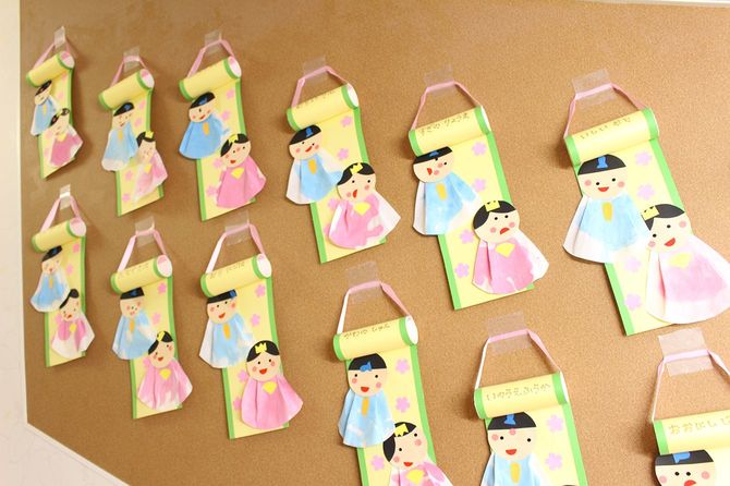 園内にはひな祭りの工作が飾ってあった