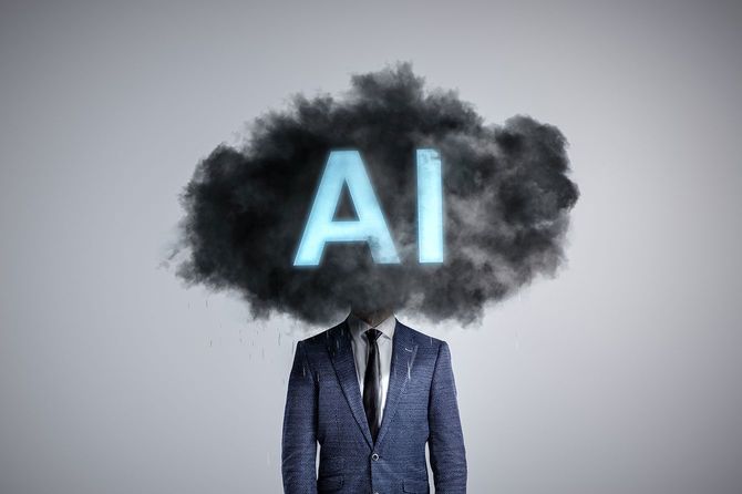 「AI」の文字が浮かび上がる黒い雲に頭を覆われている人物