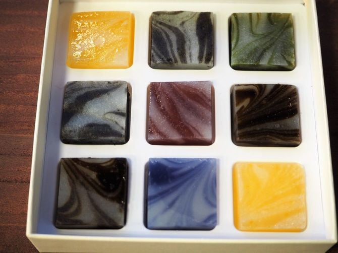 店頭に並ぶ和菓子