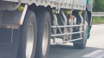エリート官僚にトラックドライバーの気持ちはわからない…｢長時間労働の禁止令｣に運転手たちが猛反発のワケ
