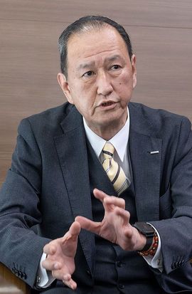 戸成秀道（となり・ひでみち） ニチコン株式会社 NECST事業本部 副本部長 兼 エネルギーソリューショングループ 蓄電システムビジネスユニット長