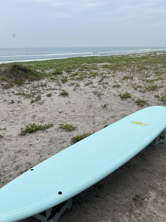 深見さんは最近10年ぶりにサーフィンを再開した