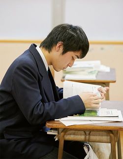英語検定3級の試験への挑戦を機に、前向きに勉強するようになった2年生の山口珠侑。