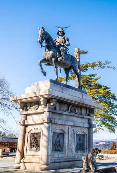 仙台城の伊達政宗像、2019年