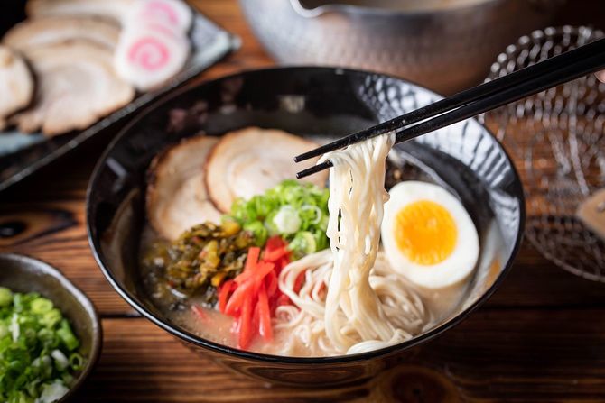本格豚骨ラーメン