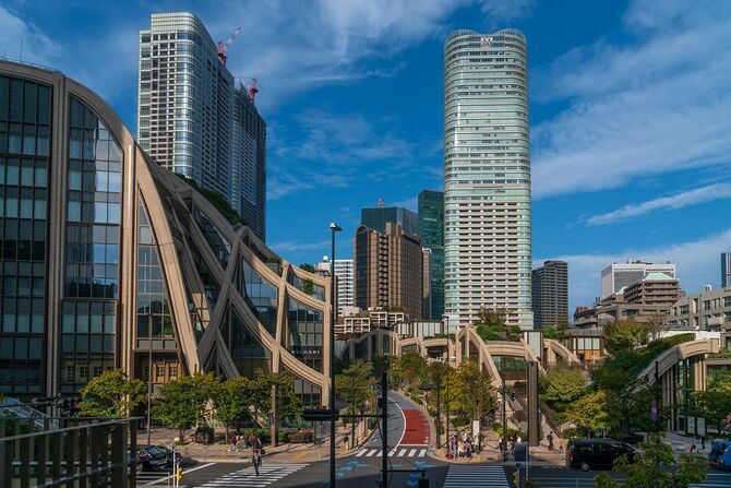 桜田通りから見た麻布台ヒルズ