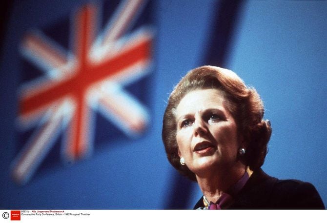 規制緩和や市場原理の導入でイギリス経済の立て直しに取り組んだマーガレット・サッチャー首相（1982年10月15日）