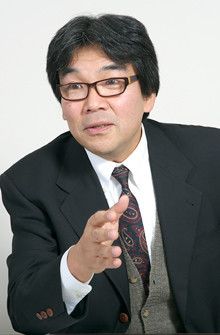 きつめのズボンを買ったり、「やせ我慢の会」を結成せよ!<br><strong>大阪大学社会経済 研究 教授 池田新介</strong>●1957年生まれ。神戸大学経営学部助教授などを経て、98年から現職。消費者の選好とマクロ経済などの研究を進めている。